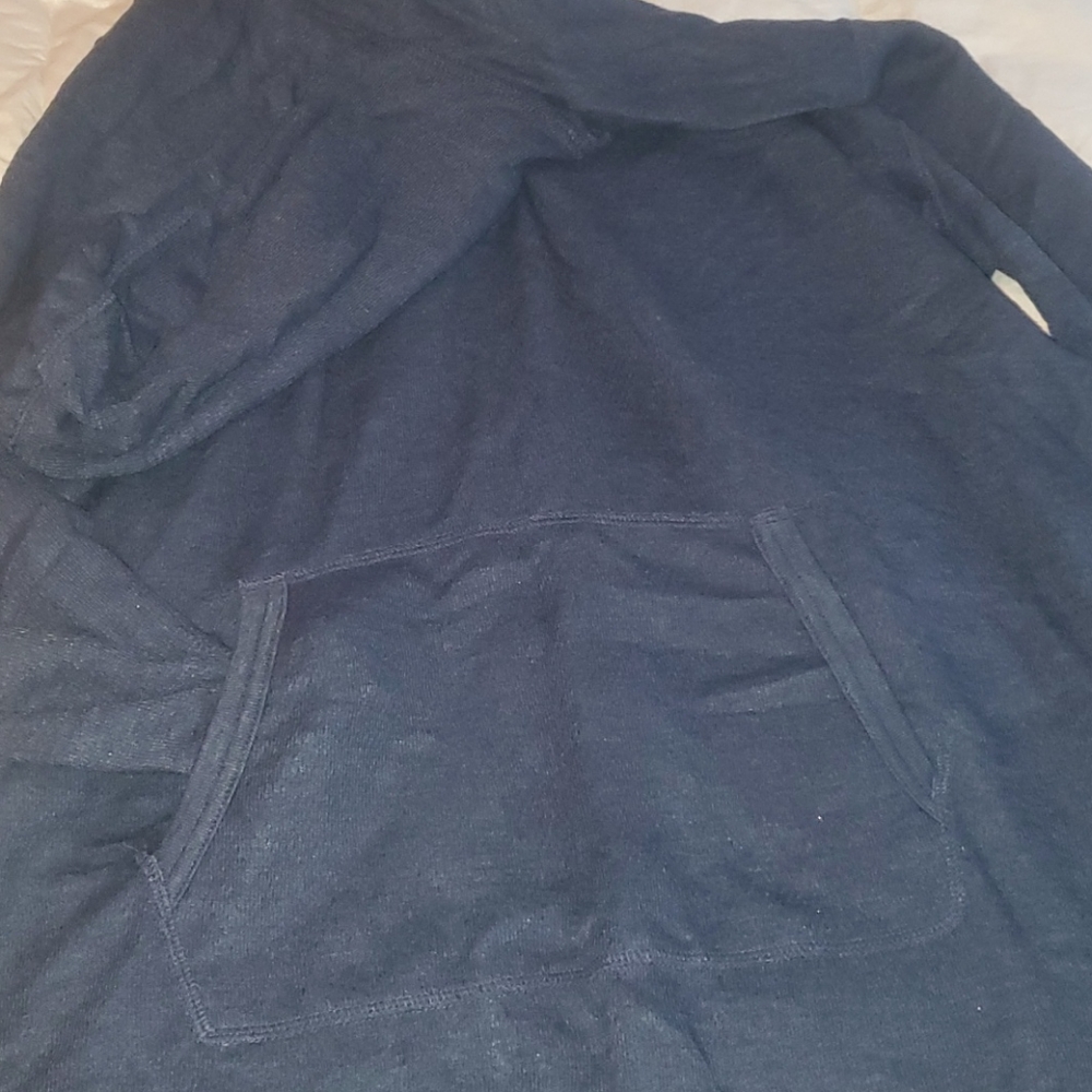 Hooded shirt w/ pocket